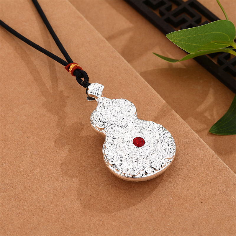Collana Blessing White Tara, G - Men Accessories Ethnic recensione e prezzo