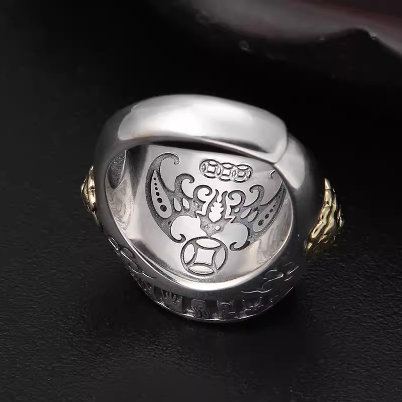 Anello in smalto colorato stil - Men Accessories Ethnic recensione e prezzo